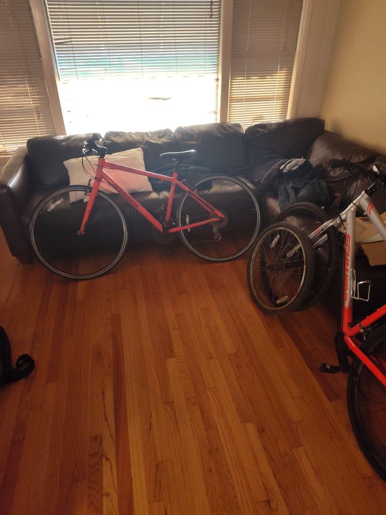 Jamis Allegro Sport Pro Bike 3
