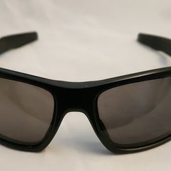 Oakley Turbine Sunglasses Prism Black Polarized lenses Matte Black Frames