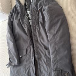 Women Columbia Coat Size Medium 