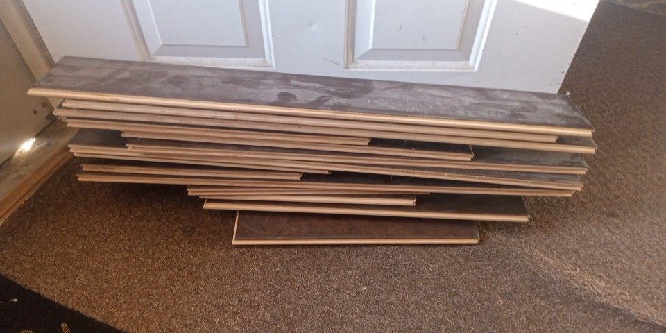 Floor Boards all Sizes There's 15 For $1.00 Each Or $15.00 For All