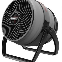 Vornado EXPAND4 Compact Travel Fan w/ Collapsible Body, Built-in Carry Handle, Integrated Cord Storage(BRAND NEW)