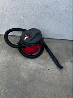 Used 5 gall shop-vac vacuum