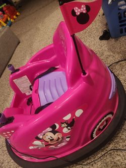 Power wheel Minnie Mouse