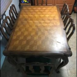 Antique Dining Table And Chairs 