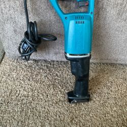 MAKITA ( Sawzall )