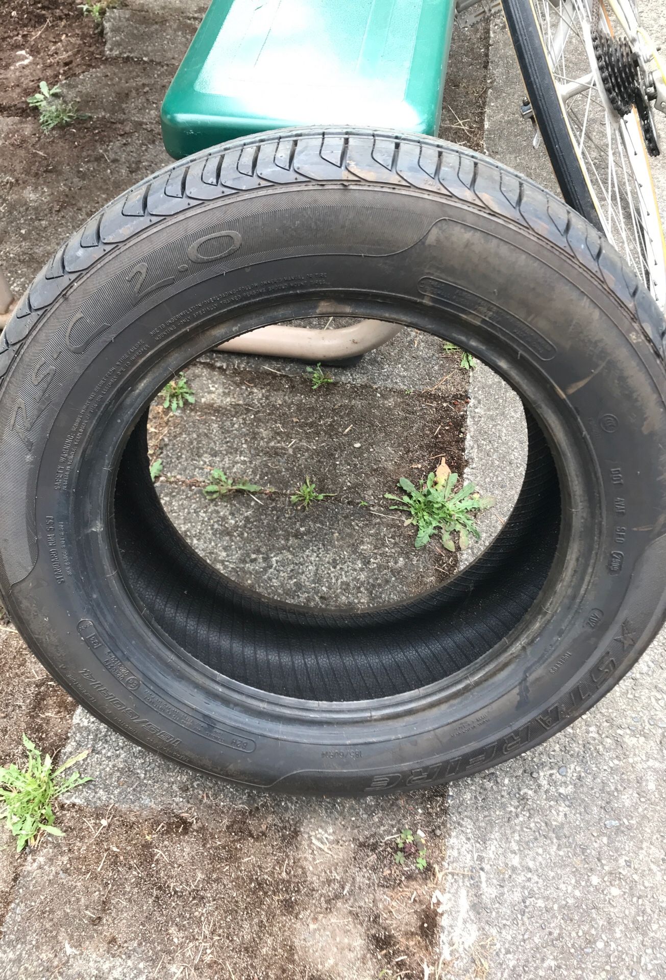 Brand new Starfire tire 185/60R14