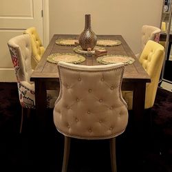 Solid Wood Dining Table – Rustic / Farmhouse Style (Seats 6–8)