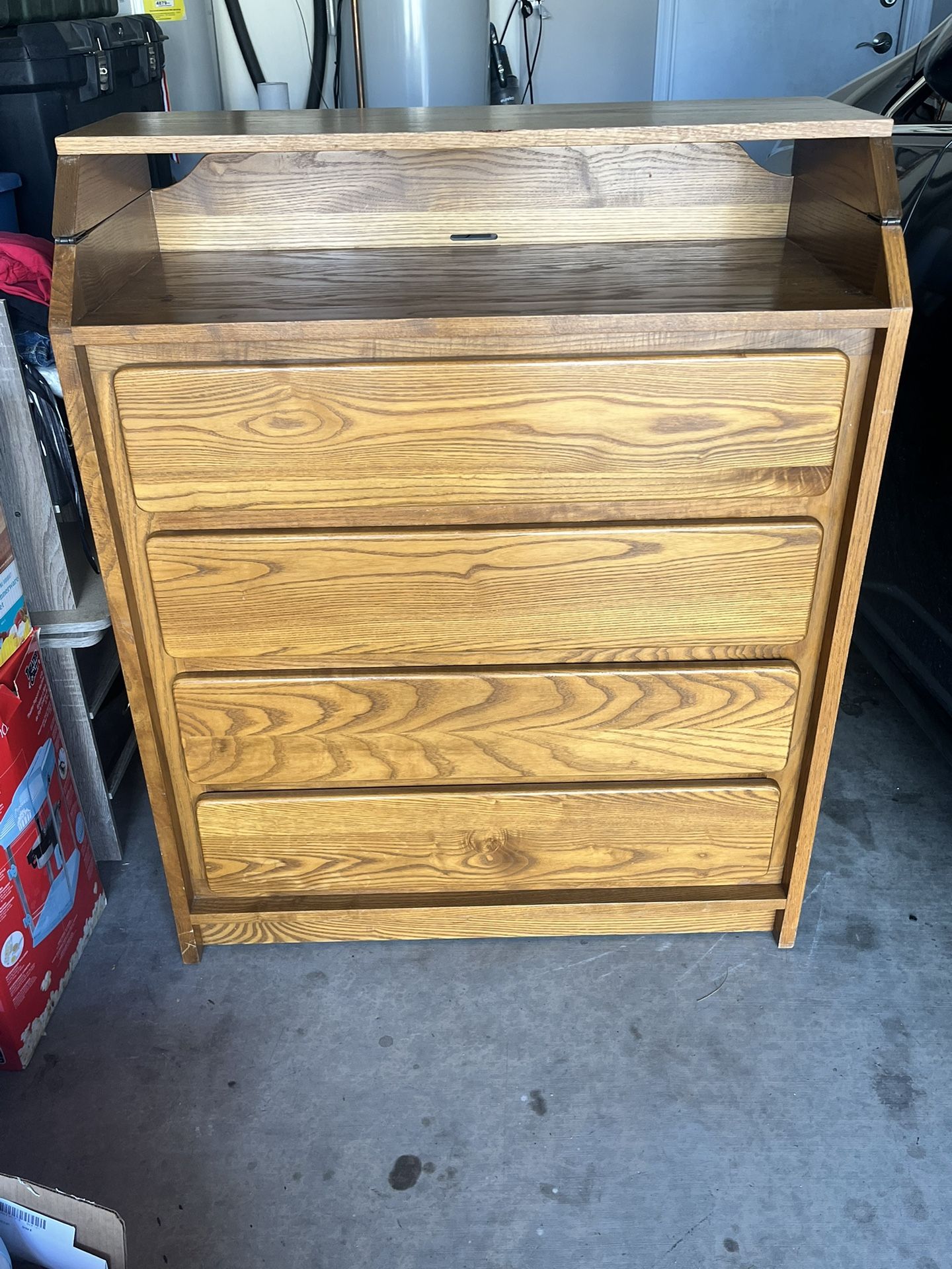 4 Drawer Dresser With Built In Changing Table 