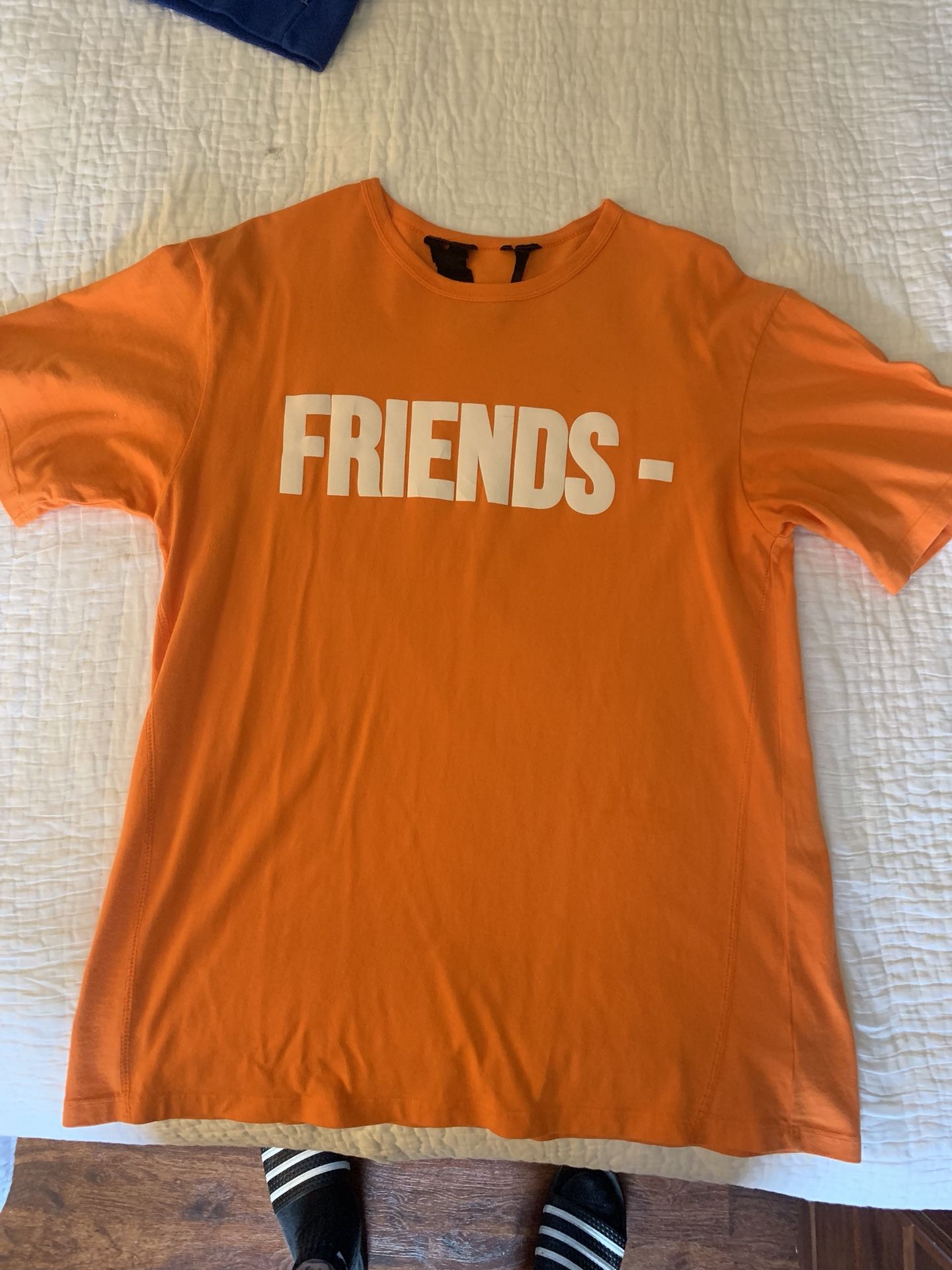 V lone Texas SXSW pop up shop edition - RARE size M but fits like L