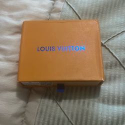 Louis Vuitton Men’s Wallet