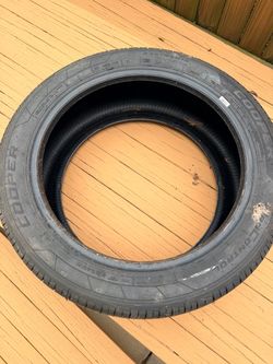 Tire 235/40/18