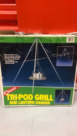 Coghlan’s Tri-Pod Grill & Lantern Hanger