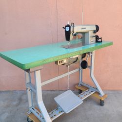 Sewing Machine Juki 