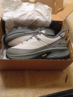 Men's Columbia Titanium hiking shoes all weather size 8