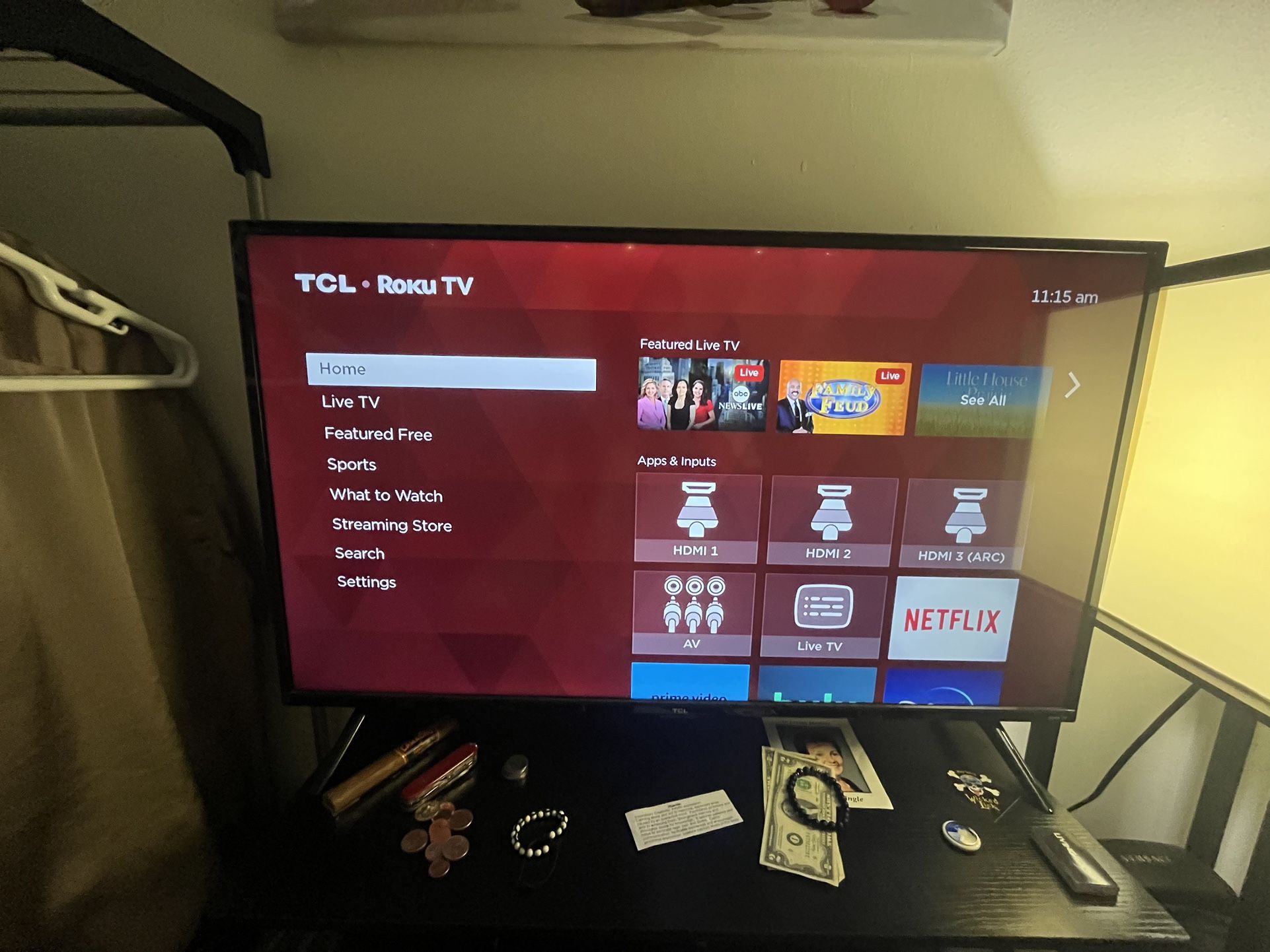 32” TCL ROKU TV