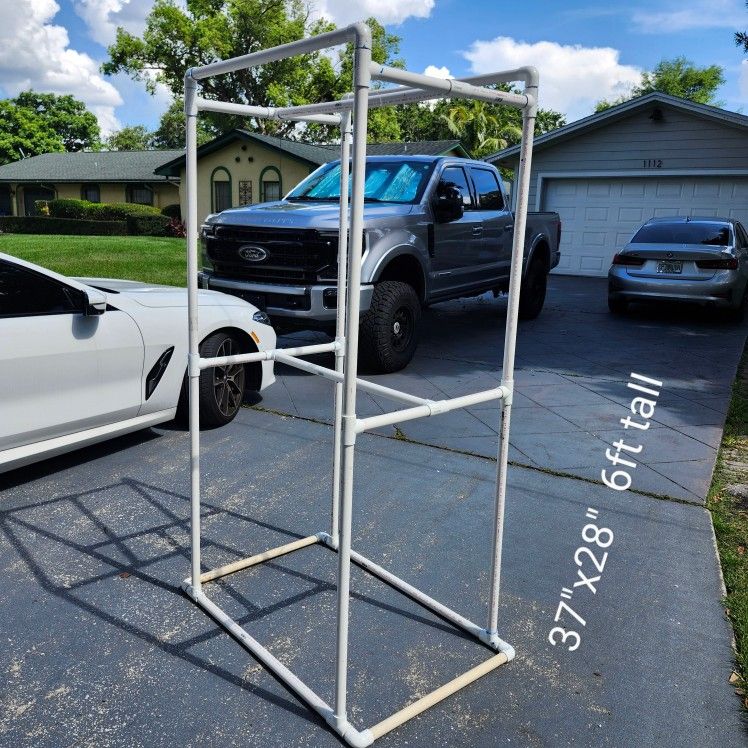 Get Your Own Bungee Straps Outdoor Weatherproof Pvc Toys Sports Ball Storage Cage Rack Pool Toys