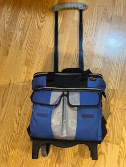 California Innovations CI Sport Rolling Soft Cooler – Blue/Silver