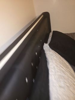 King bed, washer and dryer and dining room table