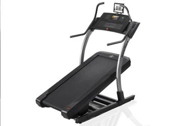 Echelon X9i treadmill