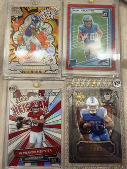 NFL Football Trading Cards Lot of 4
