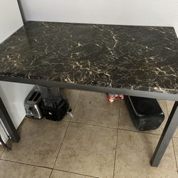 Dinning Table 