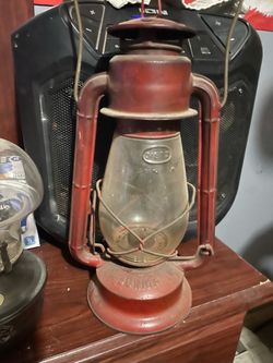 Dietz Junior Vintage Red Oil Lantern