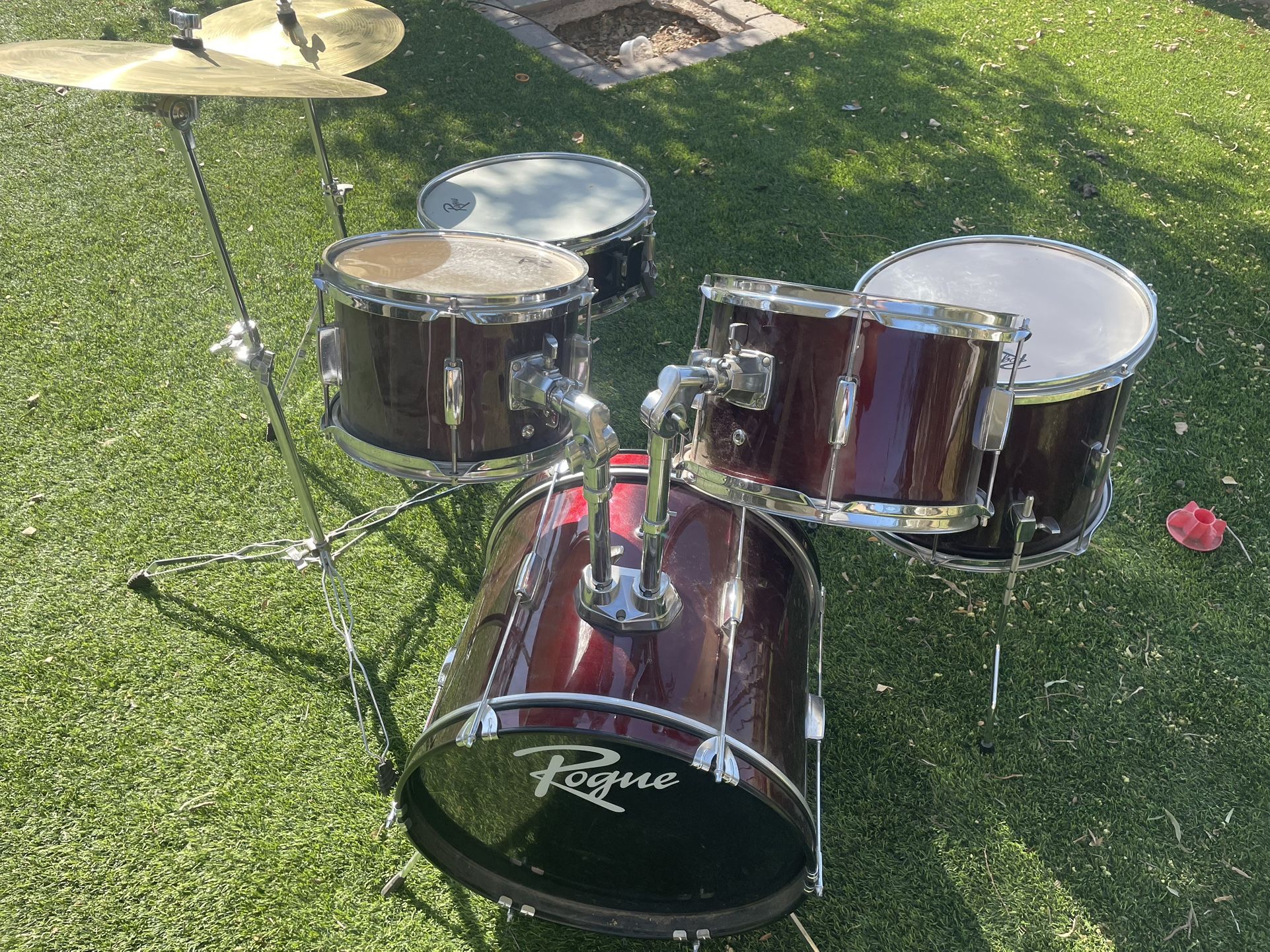 Rouge Child Drum set 