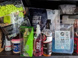 Ceramic Coat Car Supplies (Gyeon)