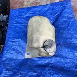 78 Monte Carlo windshield wiper reservoir