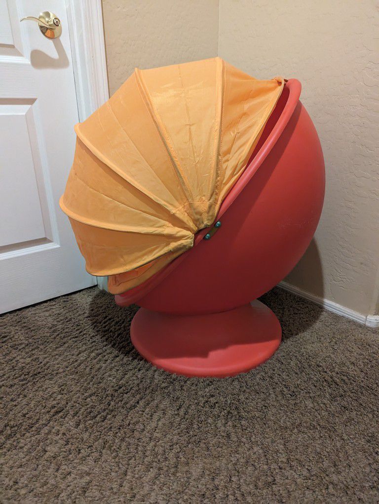 Kids Swivel Egg Chair