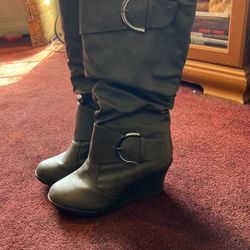 Gray Top Moda Boots Size 10