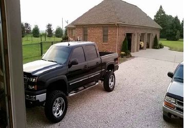 Clean Title 2006 Chevy SilveradoZ71