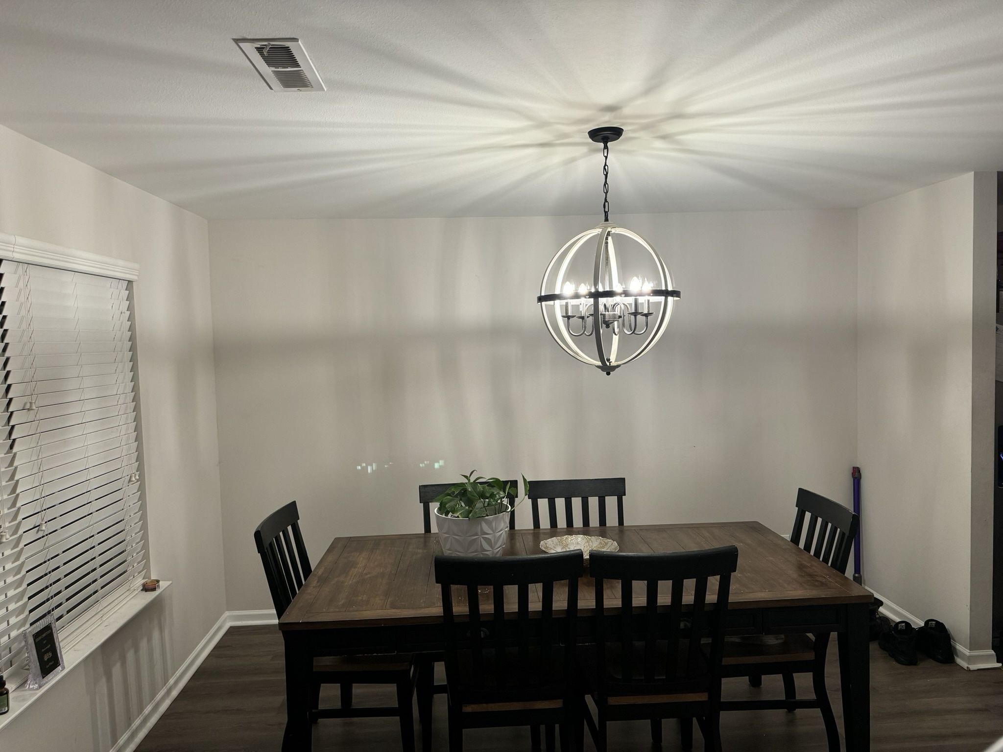 Kitchen Table With 6 Chairs