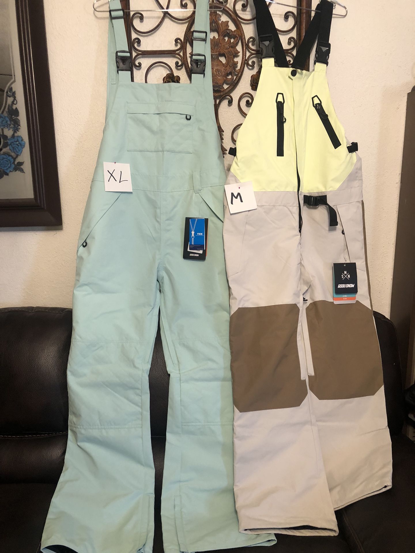GSOU SNOW SUIT NEW 55 FIRM CASH ONLY AVAILABLE