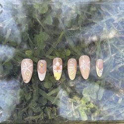 Press On Nails 