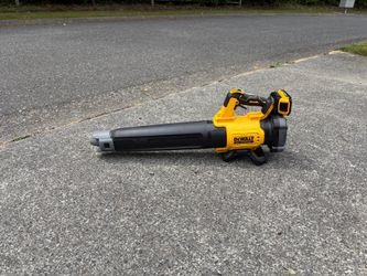 DeWalt Battery Leaf Blower