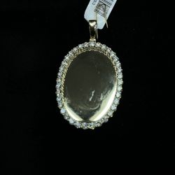 Diamond Portrait Pendant 