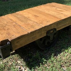 Lineberry Furniture Cart and Coffee Table 