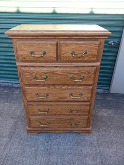 Solid Oak 6 Drawer Chest With Flip Top Mirror 