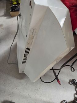 Vent hood white