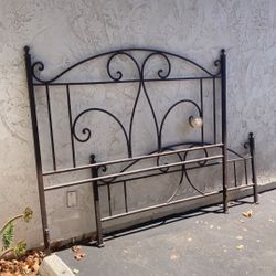 Rod Iron California KING Bed Frame