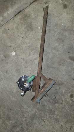 Vintage Fishing Reel Setup 