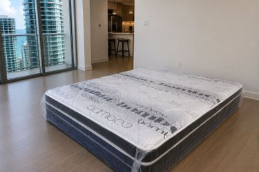 $280 king pillow top mattress only brand new 14 inches thick firm free delivery same-day