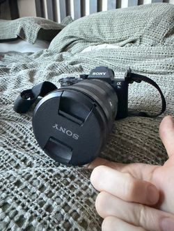 Sony Alpha a7S Mirrorless Camera with Lens