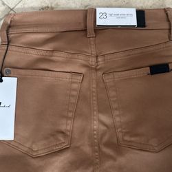 7 For All Mankind