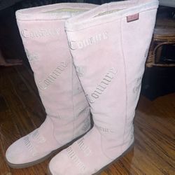 gorgeous Juicy Couture Cozy Boots (light pink) 