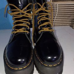 Dr. Martens Jadon Max Boot Women's Platform