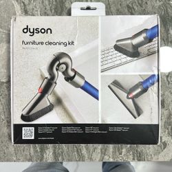 Dyson Handheld Cleaning Kit
