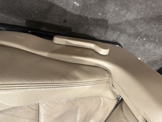 Pilot Chairs Suburban Seats