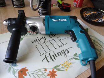Makita Concrete Drill